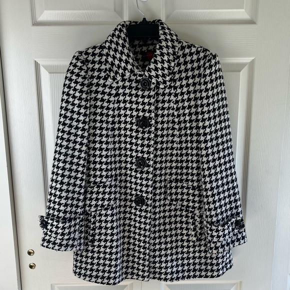 Gallery coat - Picture 1 of 4